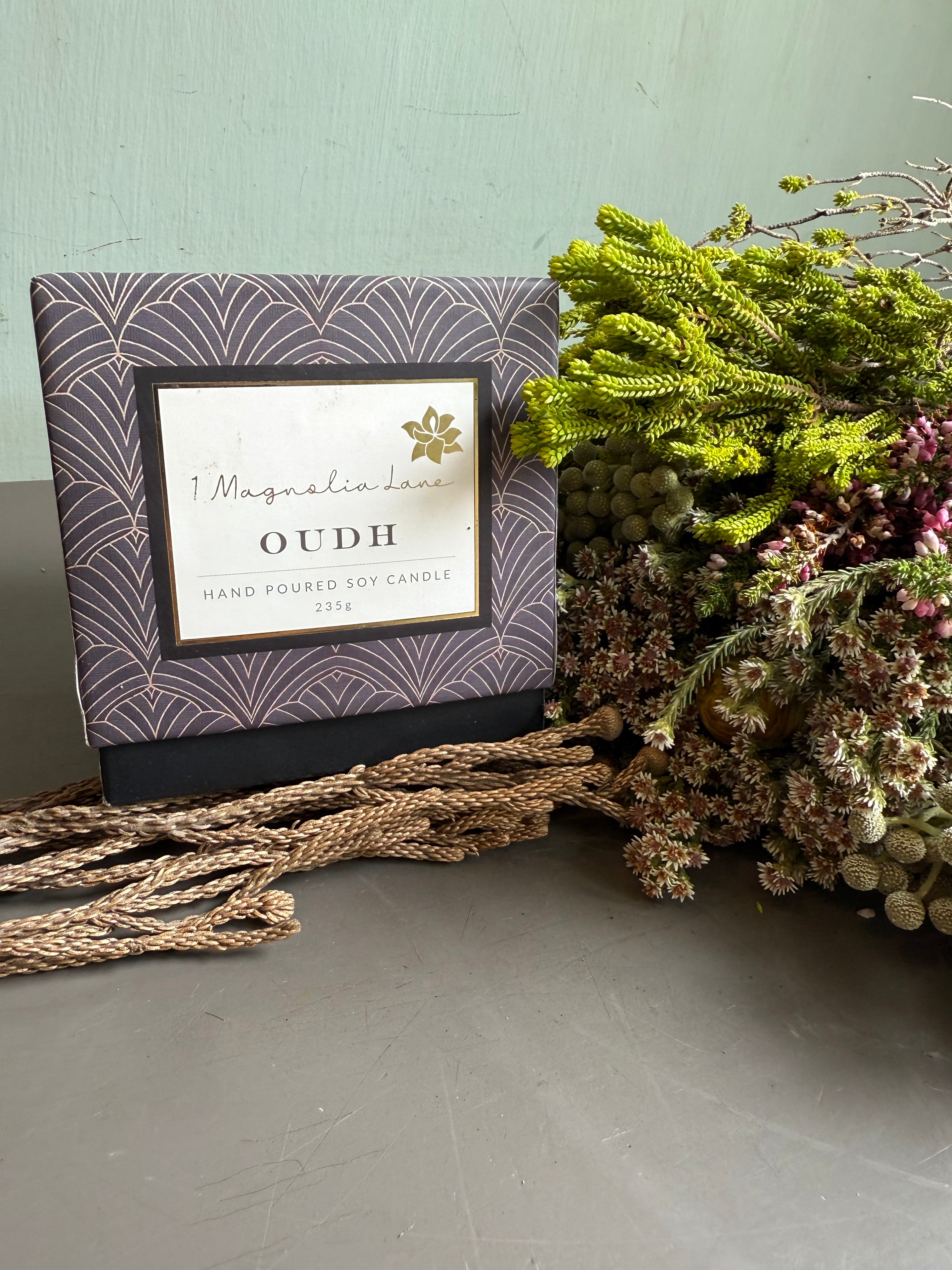 Oudh Candle