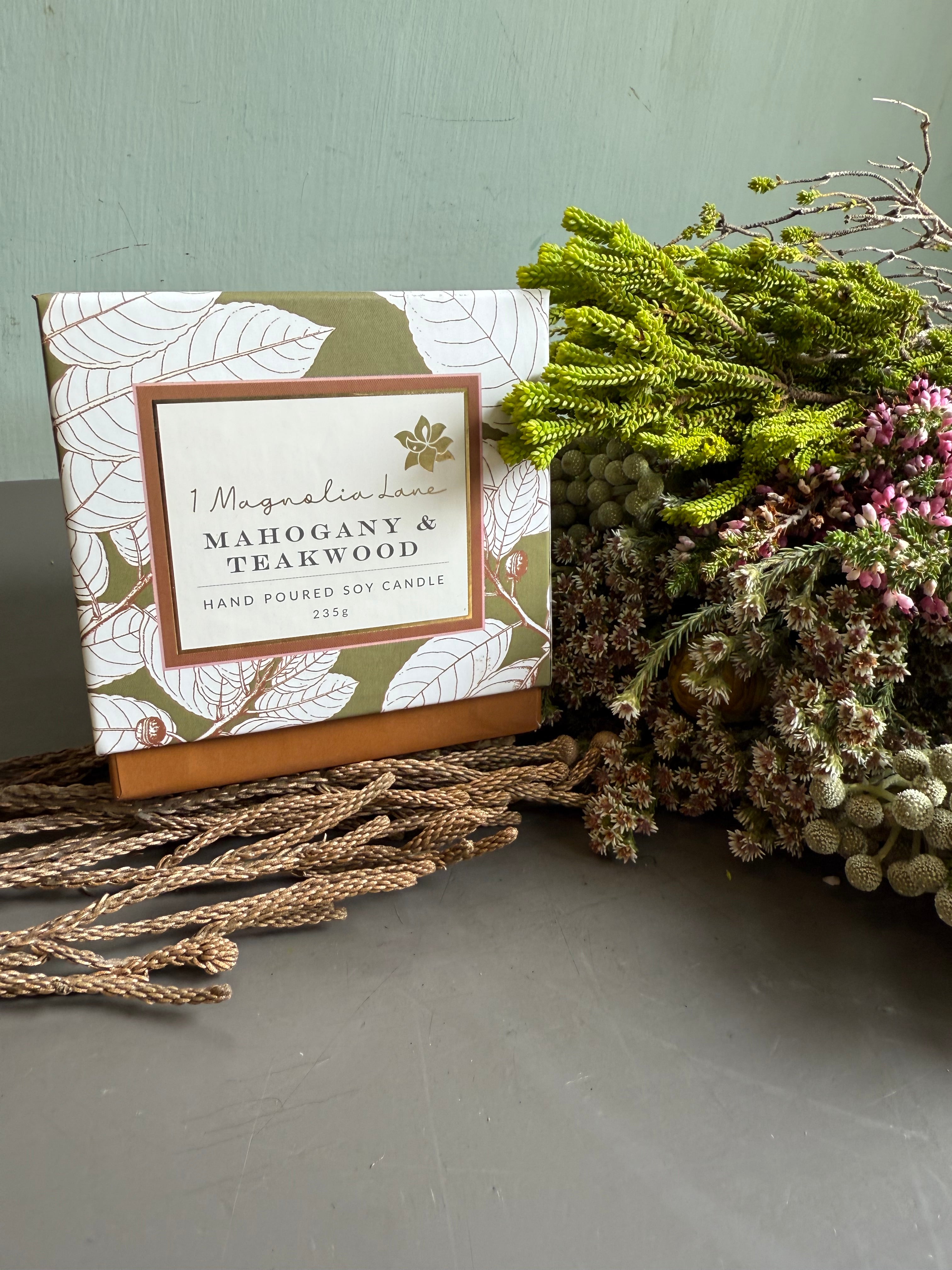 Mahogany & Teakwood Candle